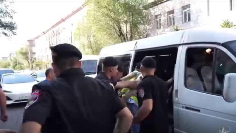 Yerevan authorities crack down on unauthorized paid parking