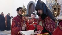 Տասը կույսերի հիշատակը Սուրբ Էջմիածնում