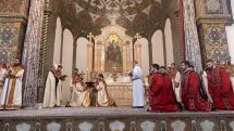Ոչինչ չի կարող մեզ՝ Հայ Եկեղեցու հոգևորականներիս, հեռացնել մեր առաքելությունից. Կատարվել է քահանայական ձեռնադրություն