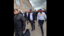 «Ուժեղ Հայաստան», «Համար 3» վանկարկումներով Տաշիրում դիմավորեցին Նիկոլ Փաշինյանին