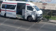 Բախվել են «Nissan Tiida»-ն և կանչի վայր մեկնող շտապօգնության ավտոմեքենան