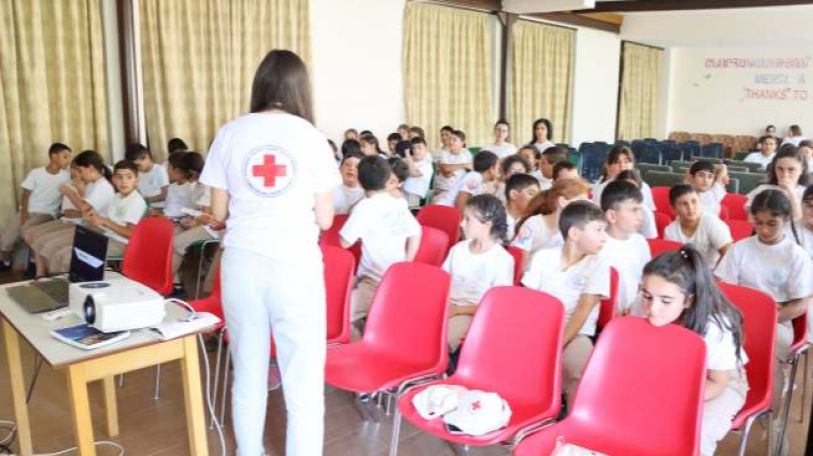 Գյումրու «Տիրամայր Հայաստանի» կենտրոնի 15 սան հոսպիտալացվել է Գյումրու բժշկական կենտրոնի ինֆեկցիոն բաժանմունք. ՀՎԿԿ