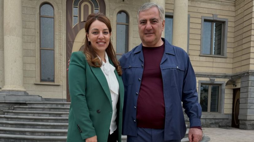 Նա շարունակում է մնալ նվիրված իր հայրենիքին, հավասարակշիռ ու սթափ հայացքով է գնահատում իրականությունը. Ղումաշյան
