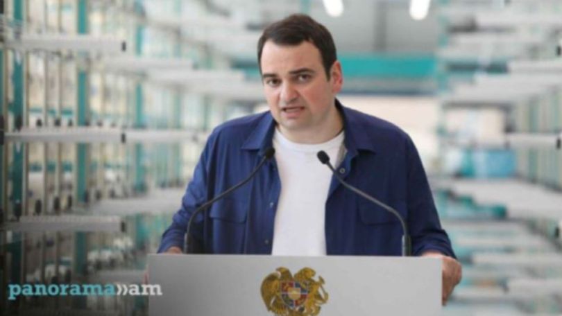 Strong Armenia promises jobs, tougher border policies
