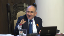 Էլ չեմ ասում, որ պաշտոնյային բլոտը հաղթելուց հետո, հաջորդ օրը սպեցնազը կմտներ, կասեր՝ ձե՞ռ ես առել. Նիկոլ Փաշինյան