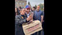 Ժողովո՛ւրդ. կարո՞ղ ա չեք քվեարկում թիվ 16-ին. Փաշինյանը՝ սիսիանցիներին