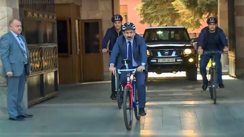 Пашинян: Пусть связанные с Россией и Беларусью олигархи подтянутся 30 раз в прямом эфире, я не смогу – зато проеду 100 км на велосипеде