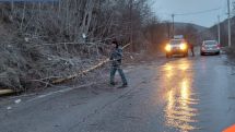В Капане восстановили движение после схода оползня