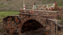 2009 թ տեսել եմ, թե ինչպես էր Սիրիայում ժողովուրդը ցնծում, երբ բացվեց Թուրքիայի հետ սահմանները, որից հետո Սիրիա ներխուժեցին ահաբեկիչները. Գեղամյան