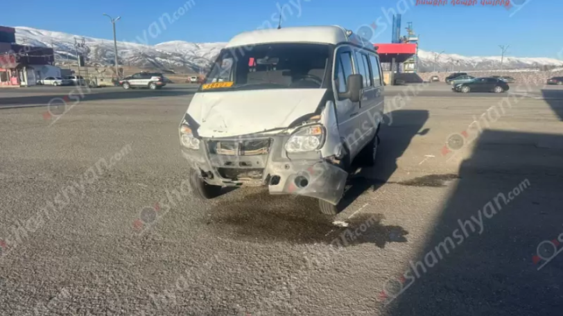 Բախվել են Երևան-Դիլիջան-Իջևան երթուղին սպասարկող «ГАЗель»-ը և «Москвич»-ը․ կան վիրավորներ
