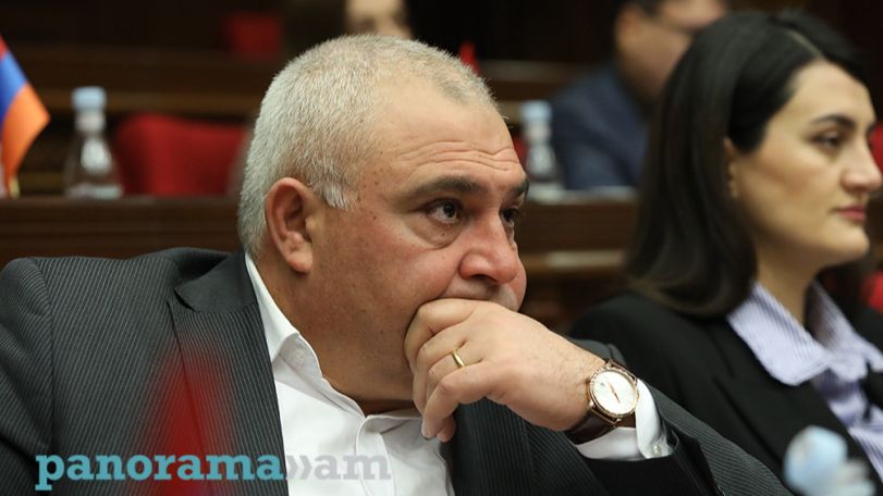 Ճամբարակից դիակը բերում են, Սևանում են հերձում. Արման Ղազարյան