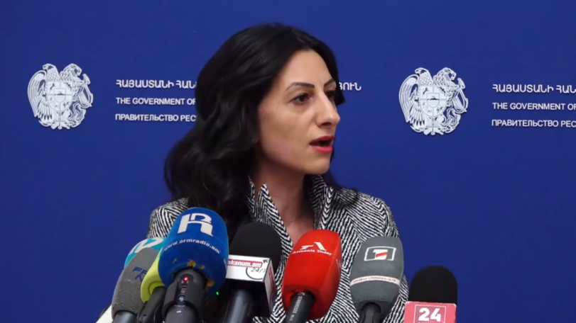Անահիտ Մանասյանը չպատասխանեց հարցին, թե արդյոք ճանաչում է Ամենայն Հայոց Կաթողիկոսին