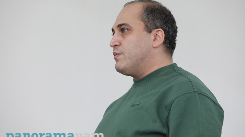 Քաղբանտարկյալ, 13 օր հացադուլի մեջ գտնվող Նարեկ Սամսոնյանը վաղը կտեղափոխվի «Իզմիրլյան» բժշկական կենտրոն