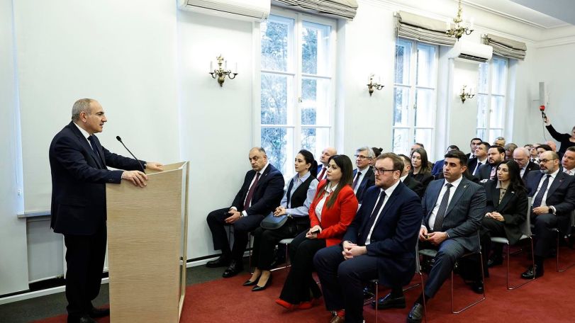 Pashinyan praises Trump's peace efforts during Poland visit