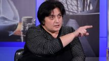 Нина Карапетянц: Как может глава государства, шантажируя свой народ войной, просить голоса?