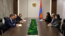 Armenian security chief, Russian envoy discuss regional developments