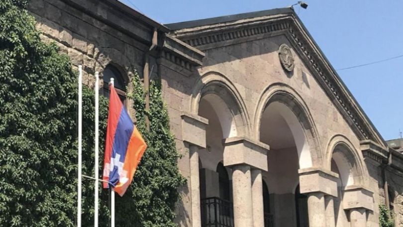 Դատարանի նախագահը փաստացի պատճառաբանում է՝ Արցախի Հանրապետություն, ԼՂՀ կառավարություն գոյություն չունեն. Փաստաբան