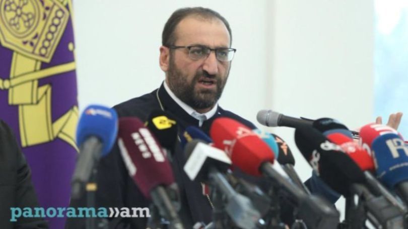 Արշակի Սրբազանի կալանքի ժամկետը երկարացնելու վերաբերյալ միջնորդություն է ներկայացվել դատարան