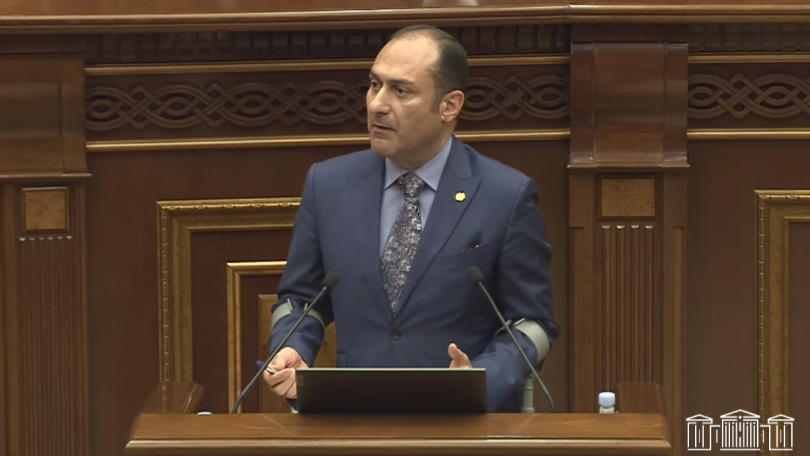 ՀՀ-ում Սահմանադրությունը փոխվի, որպեսզի վավերացվի միջազգային պայմանագիրը. ՍԴ անդամի թեկնածու Արտակ Զեյնալյան