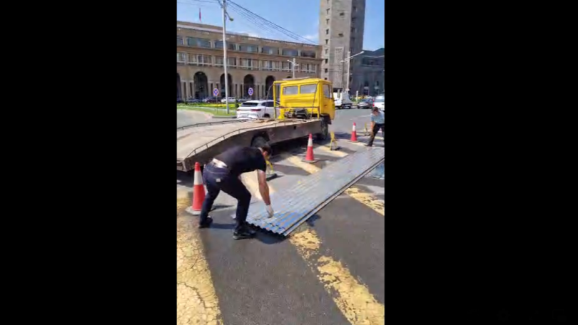 Հերթական անգամ Երանի քաղաքապետարանի կոռուպցիան եմ բացահայտել. Արթուր Չախոյանի ակցիան Երևանի քաղաքապետարանի դիմաց