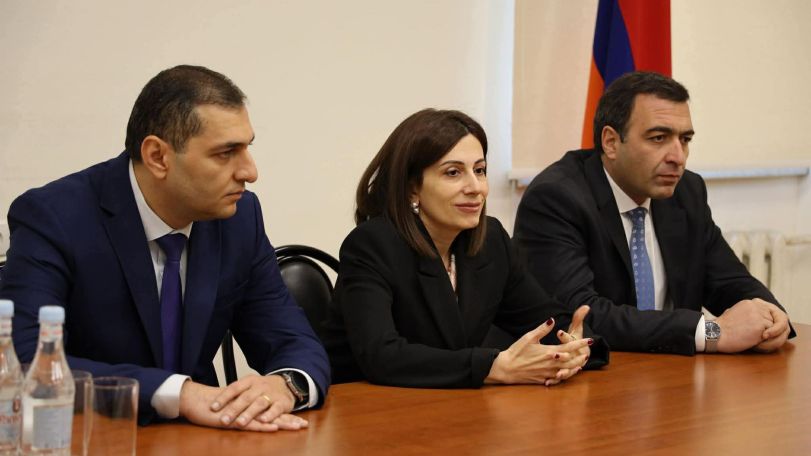 Հավանաբար տիկին Ավանեսյանը չգիտի, որ Հայաստանում կա «Հանրային ծառայության մասին» օրենք. Անուշ Պողոսյան