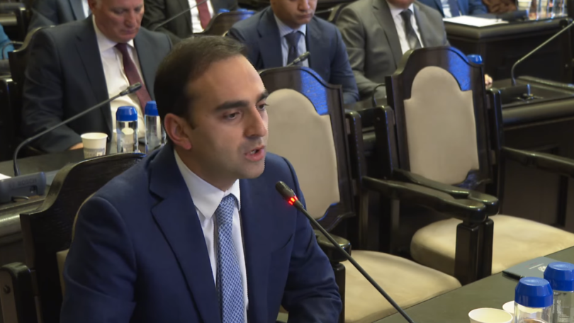 Ուզում եմ հատուկ շնորհակալություն հայտնել ձեզ, պարոն վարչապետ. Ավինյանը՝ Փաշինյանին