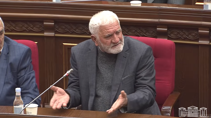Մեքենայի վրա դրած տղան, որ տանում էին, իմ տղան էր. Մարտի 1-ի զոհ՝ Արմեն Ֆարմանյանի հայր