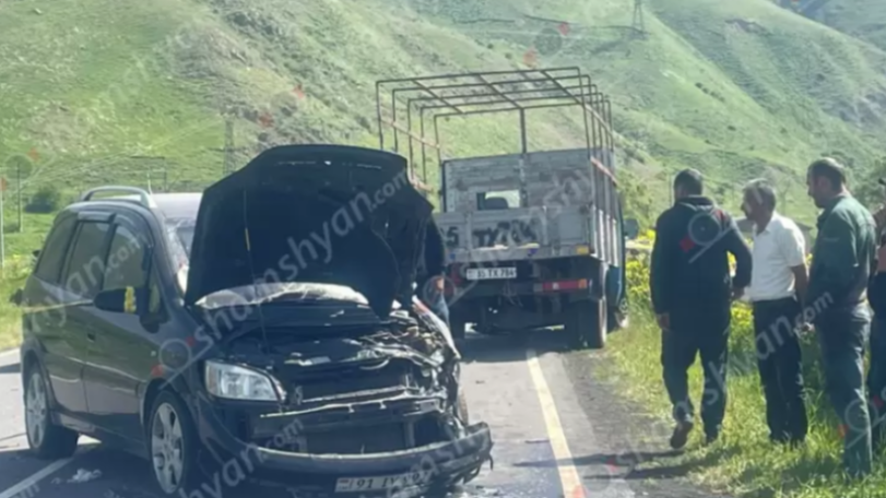 Գեղարքունիքի մարզում խոշոր ավտովթարի հետևանքով կա 6 վիրավոր.