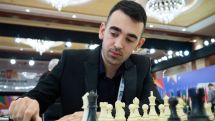 Two Armenian GMs reach FIDE World Cup R2