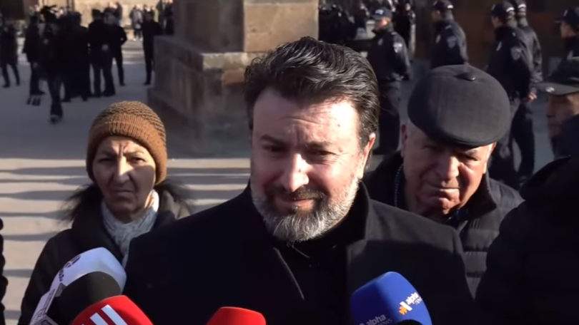 Մեր եկեղեցին մոնարխիկ կառուցվածք ունի, Ամենայն Հայոց կաթողիկոսի ձեռքում է բոլոր հնարավորությունները. Տեր Հովնան եպիսկոպոս Հակոբյան