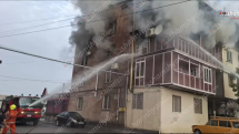 Крупный пожар в городе Вагаршапат в Армении: спасатели эвакуировали 7 граждан