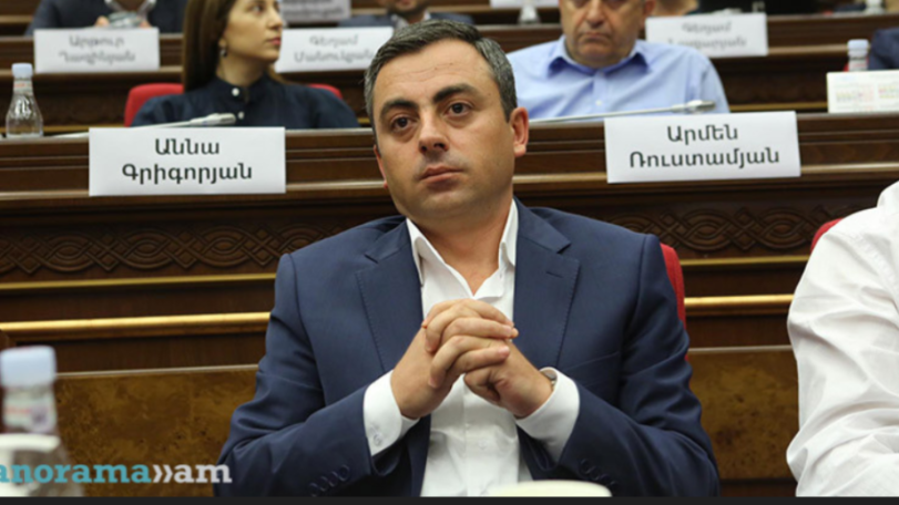 Իշխան Սաղաթելյանի բնակարանից ոչինչ չեն գտել. Փաստաբան