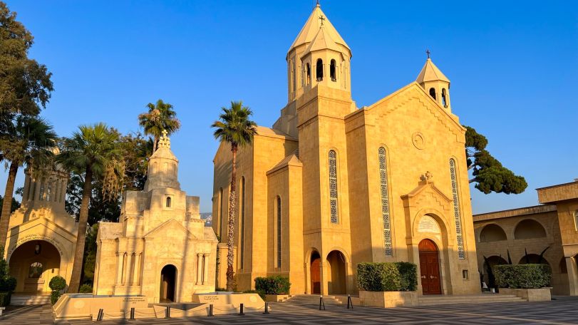 Catholicos Aram I meets with Cilician Brotherhood