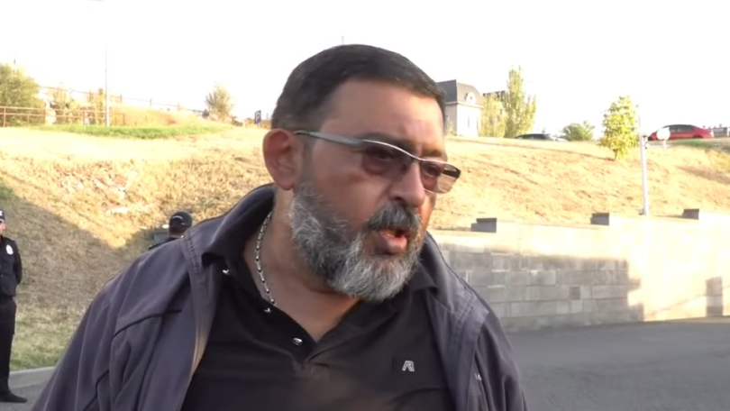 44-օրյա պատերազմում անհետ կորած զինծառայողների ծնողները բողոքի ակցիա են իրականացնում ՊՆ-ի դիմաց(թարմացված)