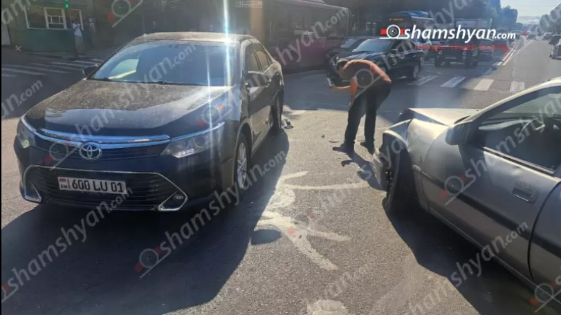 Առավոտյան իր ծառայողական «Toyota»-ով ավտովթարի է ենթարկվել Մալաթիա-Սեբաստիա վարչական շրջանի ղեկավարը