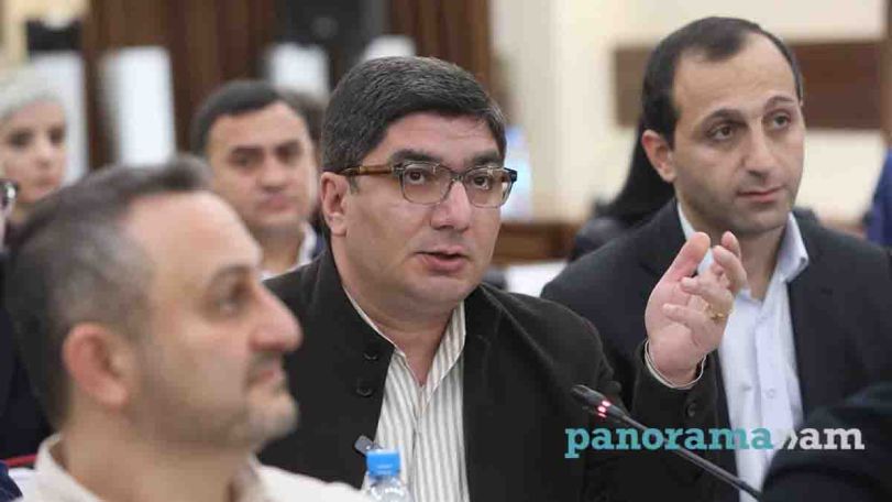 Ձեր աննախադեպ կատարողականում մանկապարտեզների կառուցում և վերանորոգում կետում թերակատարումը 50% է.  Մեսրոպ Մանուկյանը՝ Ավինյանին