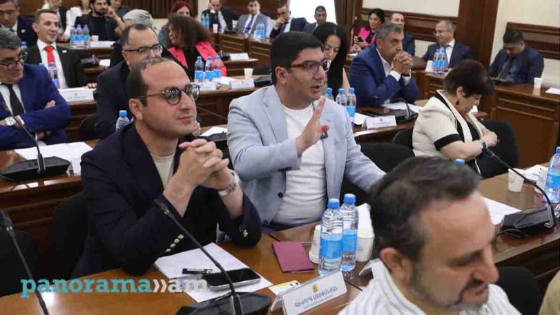 Եթե Վահագն Ալեքսանյանը ներողություն չխնդրի, ապա ես իրավունք ունեմ իրեն որակավորում տալու. Մեսրոպ Մանուկյան