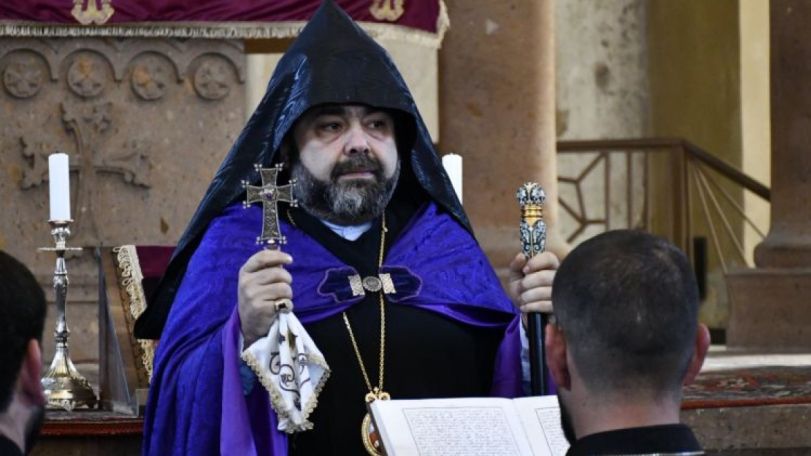 Բոլոր մեղադրանքները շինծու են և անհիմն. Արագածոտնի թեմի հայտարարությունը Մկրտիչ սրբազանի կալանքը երկարացնելու վերաբերյալ