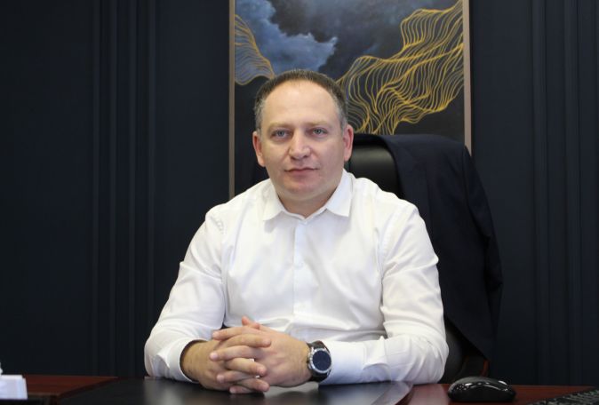 Yerevan councilor steps down
