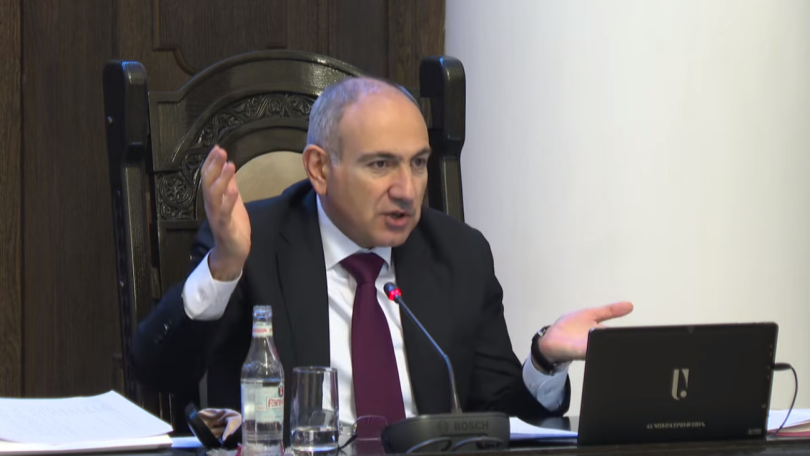 Փաշինյանն առաջարկում է էվակուացնել հեռավոր տների բնակիչներին՝ տներն էլ գերակա շահ ճանաչել