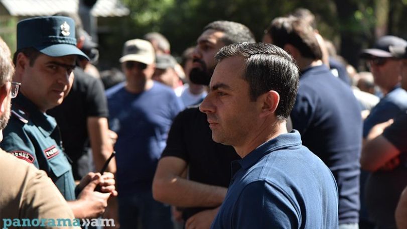 Ишхан Сагателян: Пашинян своей политикой до сих пор пытается легитимировать шаги и действия Алиева