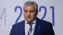 Թունյանը փոխնախարարի հետ պնդում է, թե արդեն 5 տարի է իրականացնում են Սամվել Կարապետյանի տնտեսական ծրագրի 5 կետերից մեկը