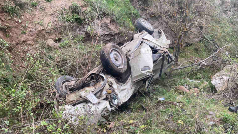 Ողբերգական ավտովաթարի ժամանակ ավտոմեքենան ընկել է ձորը․ կա զոհ
