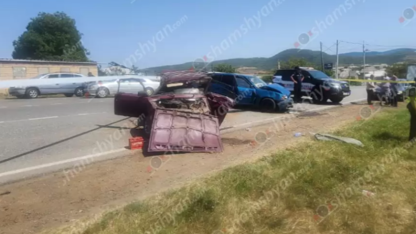 Խոշոր ավտովթարի հետևանքով հիվանդանոց տեղափոխված ընտանիքի 7 անդամներից 4-ը երեխաներ են
