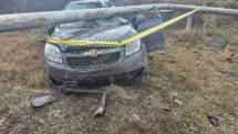 Վարորդը «Chevrolet»-ով դուրս է եկել երթևեկելի գոտուց, հայտնվել դաշտում և բախվել գազատար խողովակին