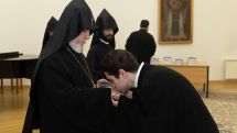 Մեր ակնկալիքներն ու պահանջները միշտ մեծ են մեր հոգևոր հաստատություններից. Հայոց Հայրապետ