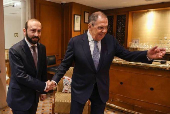 Նպատակ ունենք շարունակել ու ընդլայնել երկխոսությունը. Միրզոյանը՝ Լավրովին