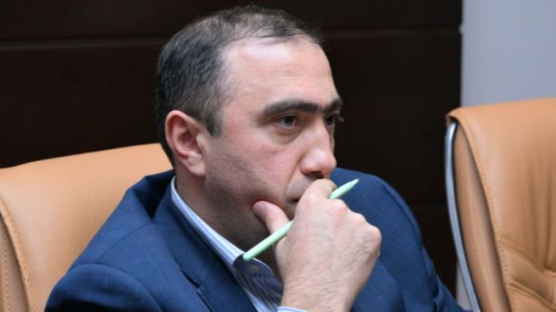Սամվել Կարապետյանը մշտապես դժգոհել է խցի ցուրտ լինելու պայմաններից, բայց այդպես էլ չջեռուցեցին, և նա ունեցավ առողջական խնդիրներ. Փաստաբան