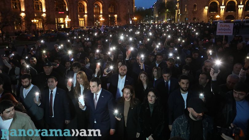 «Ուժեղ Հայաստանի» երթը՝ հանրահավաքից հետո