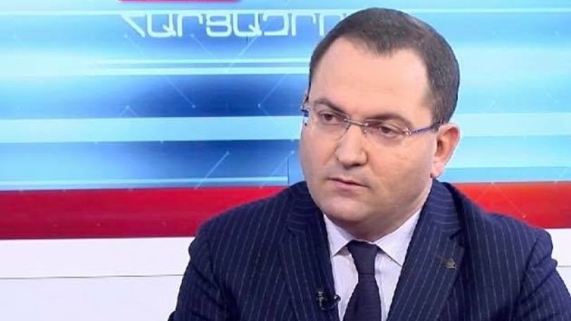 Փաստաբան. Նիկո’լ, Սոնա Մնացականյանի վրաերթի գործով ու՞ր են անհետացել քեզ ուղեկցող ավտոշարասյան մեքենաների մեջ դեպքի պահին եղած ռադիոկապի ձայնագրությունները